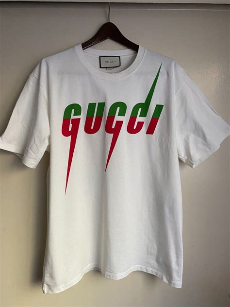 gucci red and green striped t shirt|red Gucci polo.